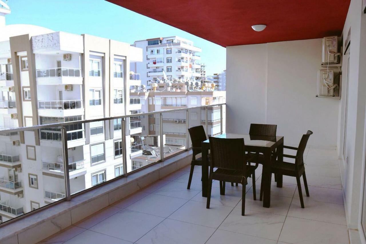 Arena Tower Alanya Leilighet Eksteriør bilde